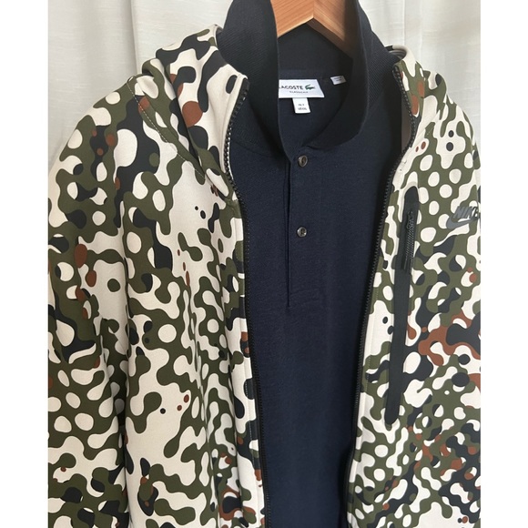 Lacoste Polo - Picture 6 of 8